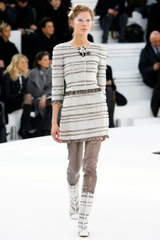 Look 28